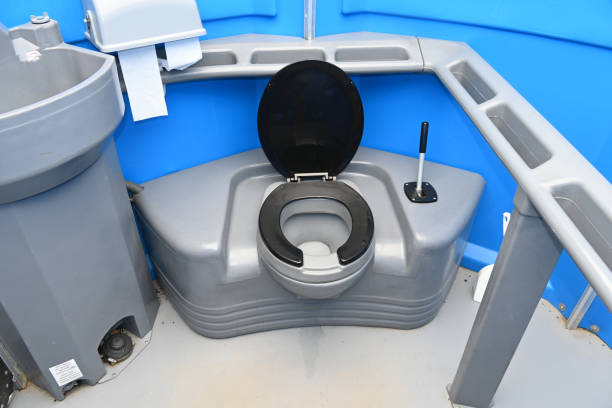 Best Best portable toilet rental  in Chilton, WI